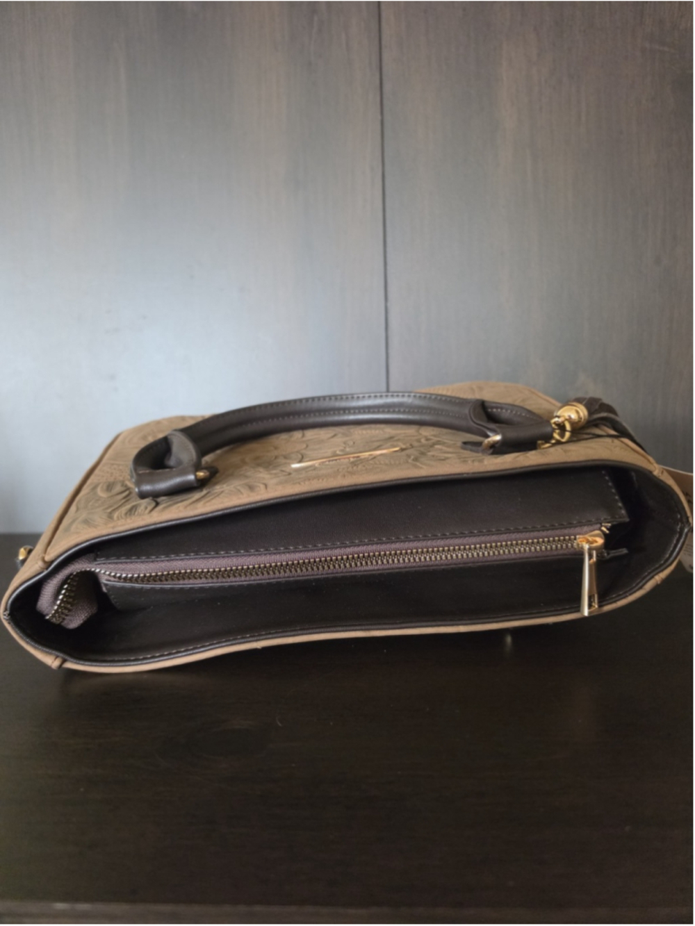 Milk Chocolate Brown Tasseled Sunflower Embossed Tooled Artisan LEATHER Purse - Picture 9 of 16